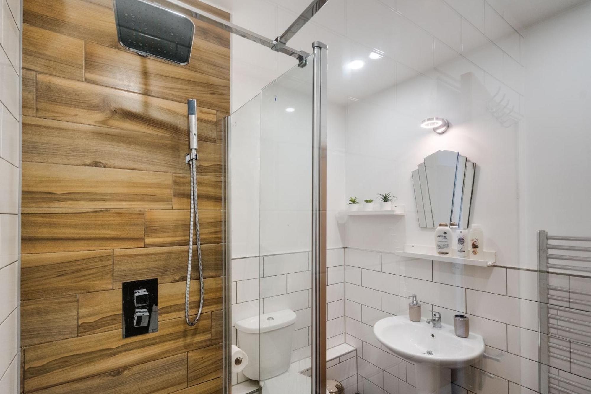 Cosy - Free Nearby Parking Holiday home